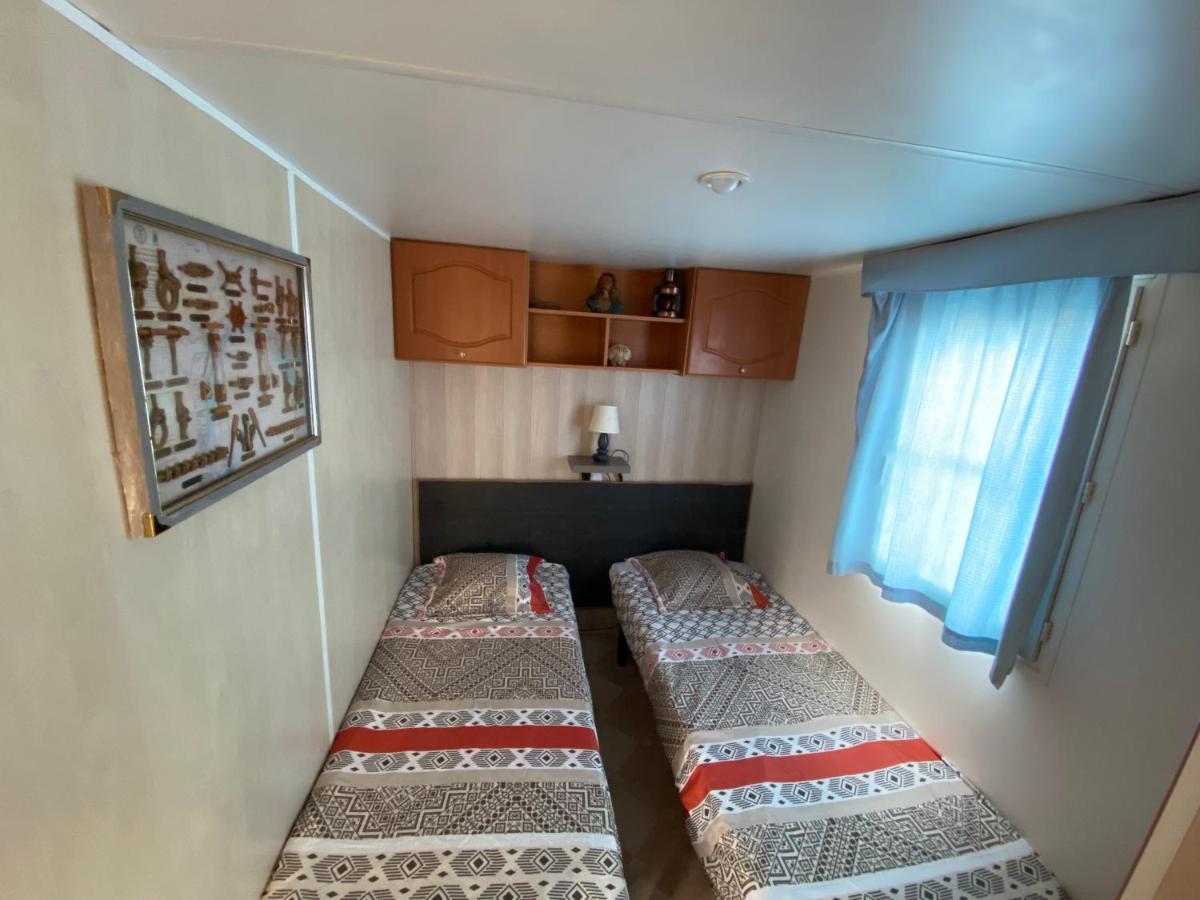 Mobil Home Cristal Biville-sur-Mer エクステリア 写真